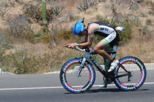 Posição Aerodinâmica nas bicicletas de Time-Trial e Triathlon